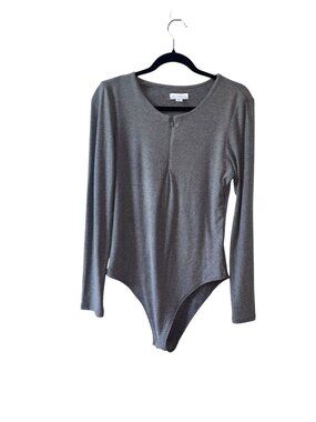 LA Threads Womens Gray Long Sleeve Bodysuit With Snap Closure Ribbed Stretch